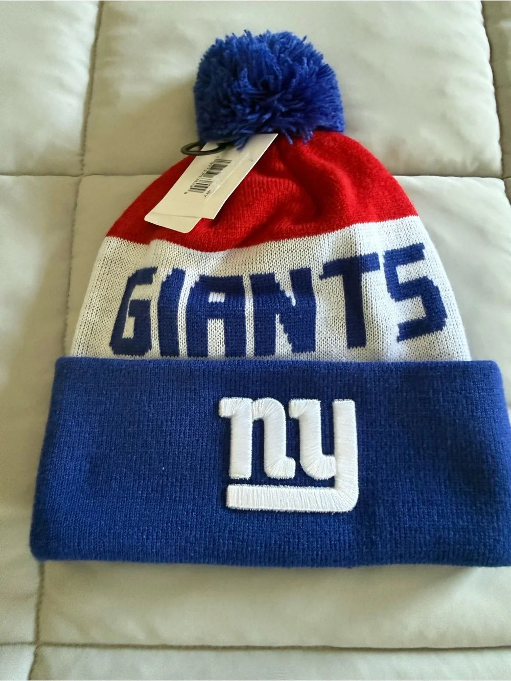 BNWT GIANTS YOUTH CUFFED HAT W/POM